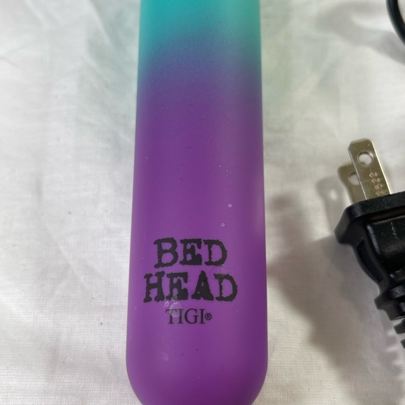 TIGI bed head wave affair 3 jumbo hair waver - Picture 3 of 7